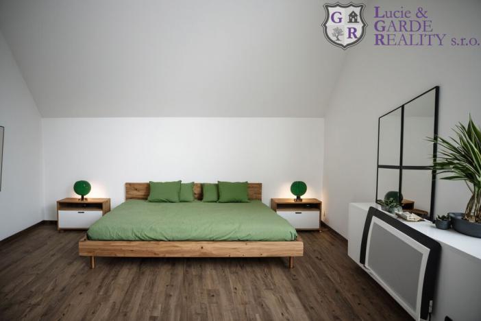 Prodej bytu 3+1, Bernartice, V zahrádce, 57 m2