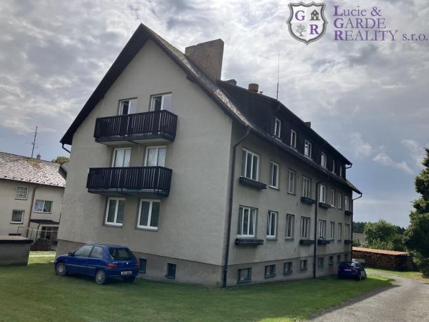 Prodej bytu 3+1, Bernartice, V zahrádce, 57 m2