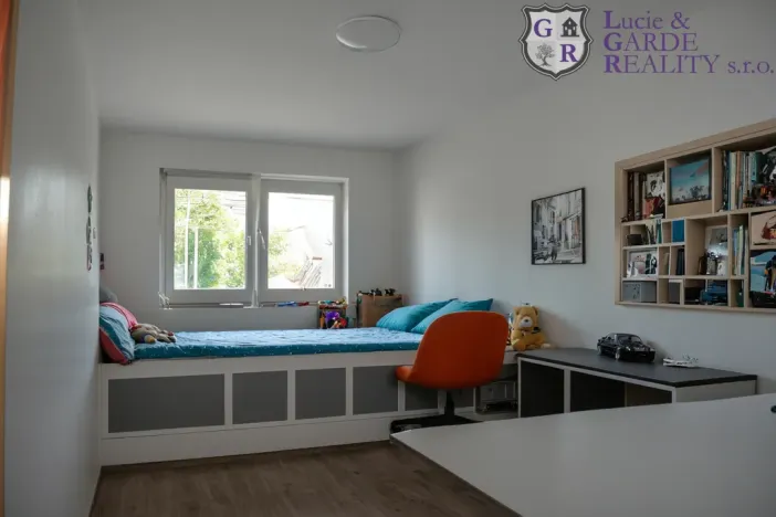 Prodej bytu 3+1, Bernartice, V zahrádce, 57 m2