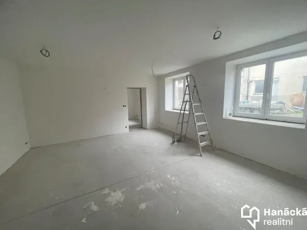 Prodej činžovního domu, Velká Bystřice, 8. května, 500 m2