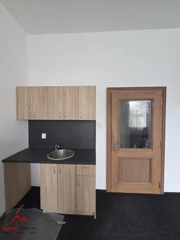 Pronájem kanceláře, Krnov, Revoluční, 36 m2