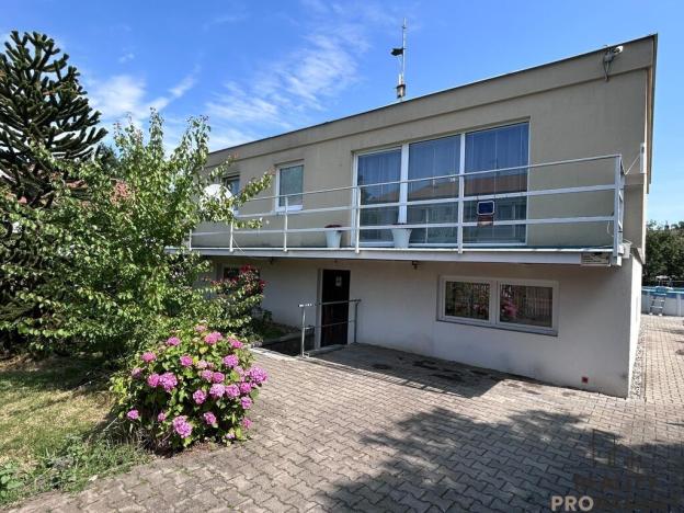 Prodej rodinného domu, Praha, Vačkářova, 216 m2