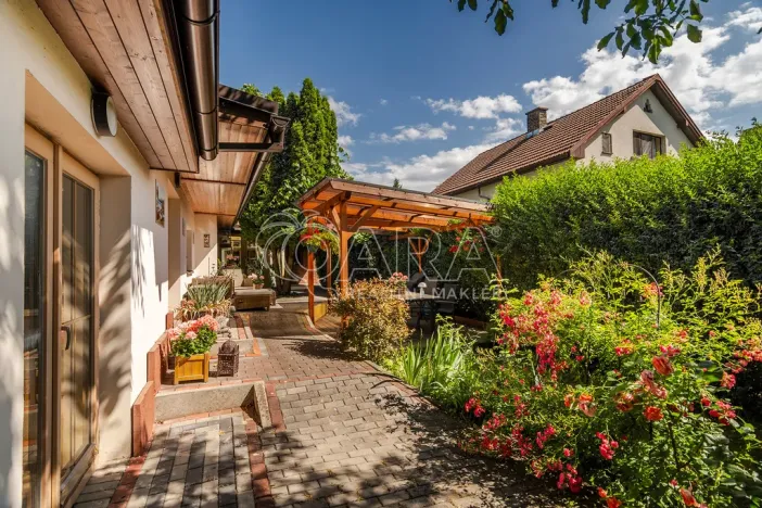 Prodej rodinného domu, Zdiby - Brnky, Sedlecká cesta, 199 m2