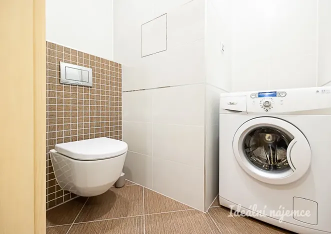 Pronájem bytu 2+kk, Praha - Žižkov, Olšanská, 69 m2