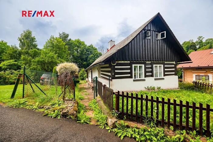 Prodej rodinného domu, Benešov u Semil, 90 m2