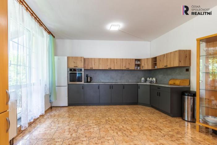 Prodej rodinného domu, Bystřice - Semovice, 477 m2