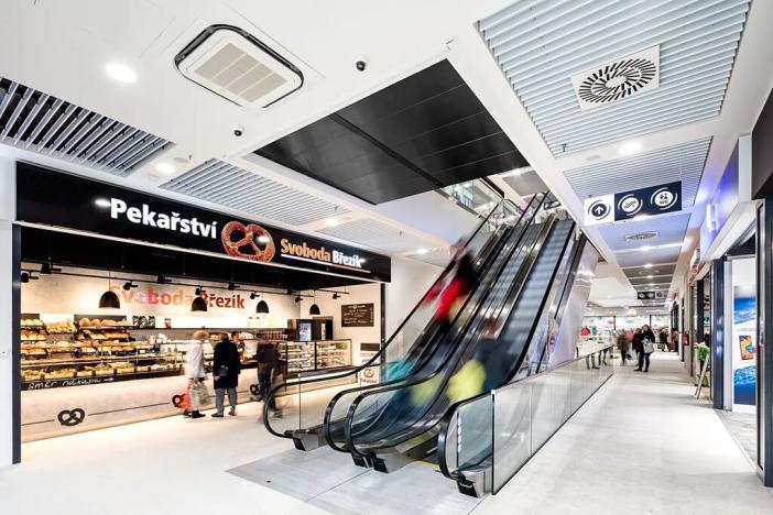 Pronájem obchodního prostoru, Vsetín, 41 m2