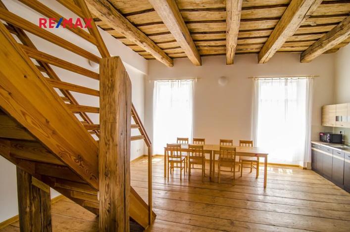 Pronájem ubytování, Moravská Třebová, nám. T. G. Masaryka, 150 m2