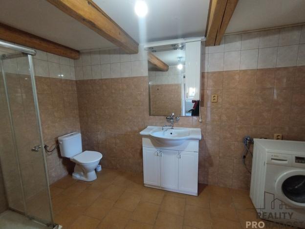 Prodej rodinného domu, Bystřice pod Hostýnem - Hlinsko pod Hostýnem, 190 m2