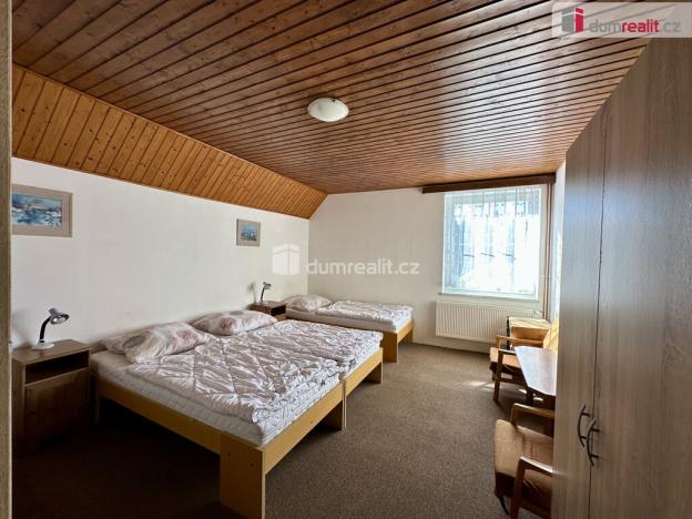 Prodej rodinného domu, Pernink, Školní louka, 140 m2