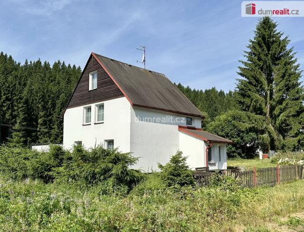 Prodej rodinného domu, Pernink, Školní louka, 140 m2