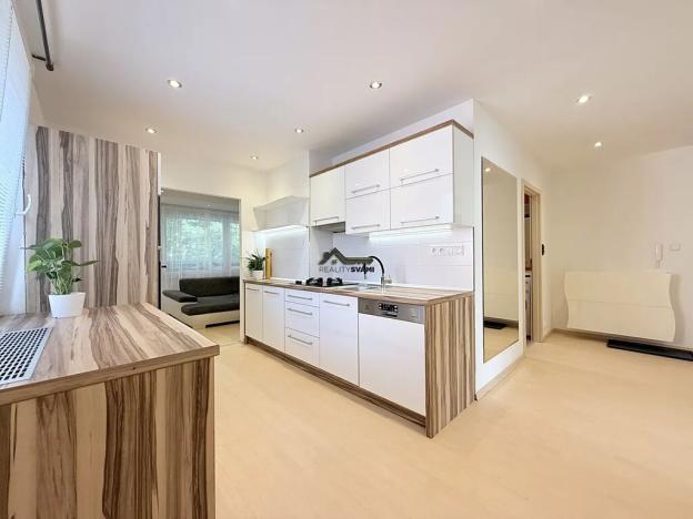 Pronájem bytu 3+1, Frýdek-Místek, Československé armády, 80 m2