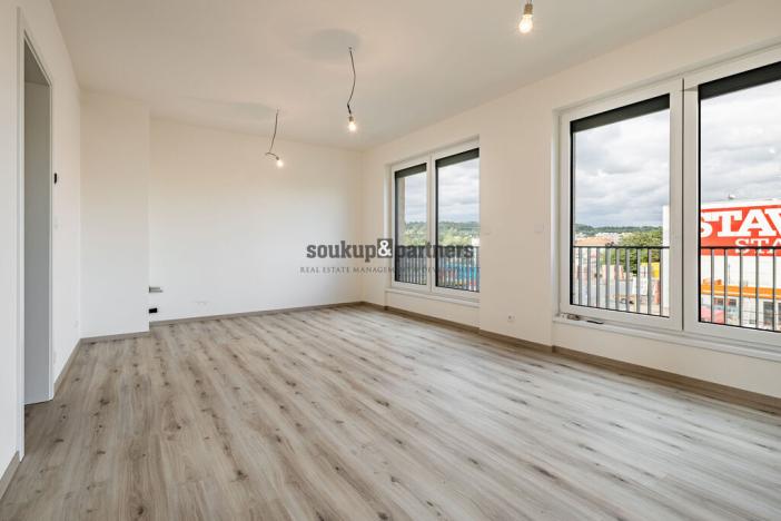 Prodej bytu 3+kk, Praha - Hloubětín, Poděbradská, 76 m2