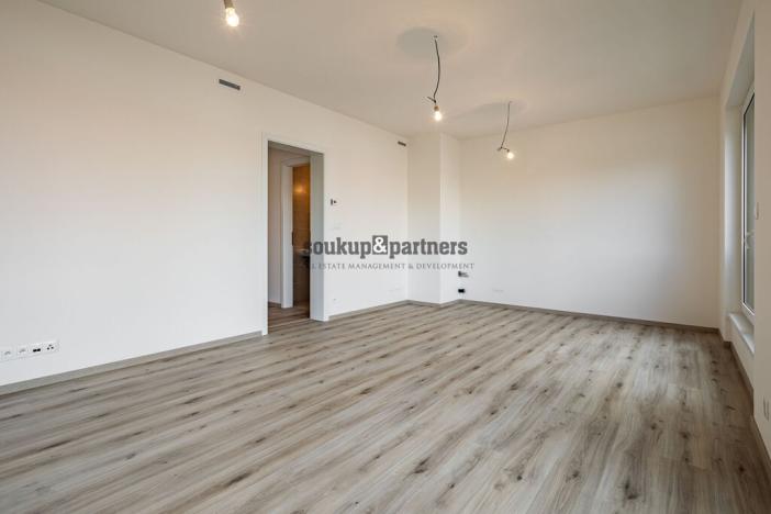 Prodej bytu 3+kk, Praha - Hloubětín, Poděbradská, 76 m2