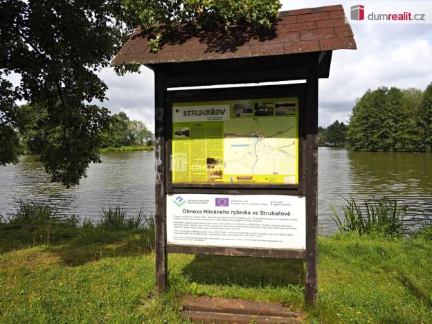 Prodej pozemku pro bydlení, Struhařov, Úzká, 2126 m2