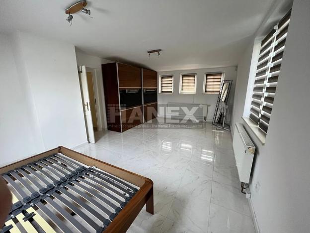 Prodej rodinného domu, Praha - Nebušice, Na Malé Šárce, 194 m2