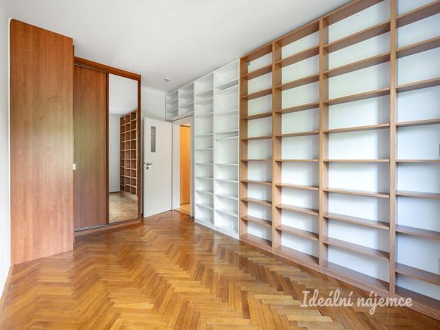 Pronájem bytu 2+1, Praha - Smíchov, Pod Skalkou, 55 m2