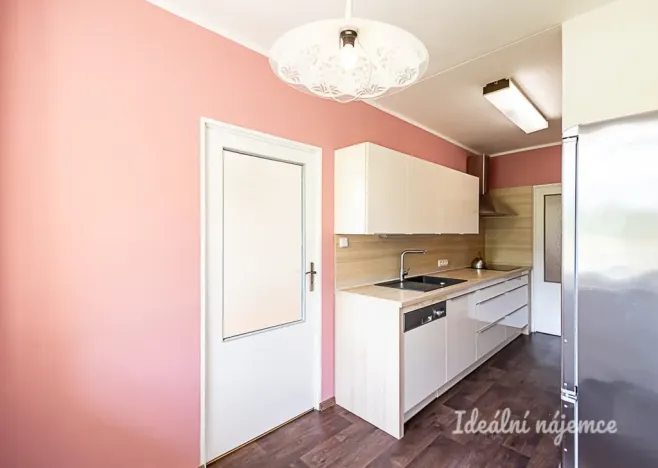 Pronájem bytu 3+1, Praha, Generála Janouška, 80 m2