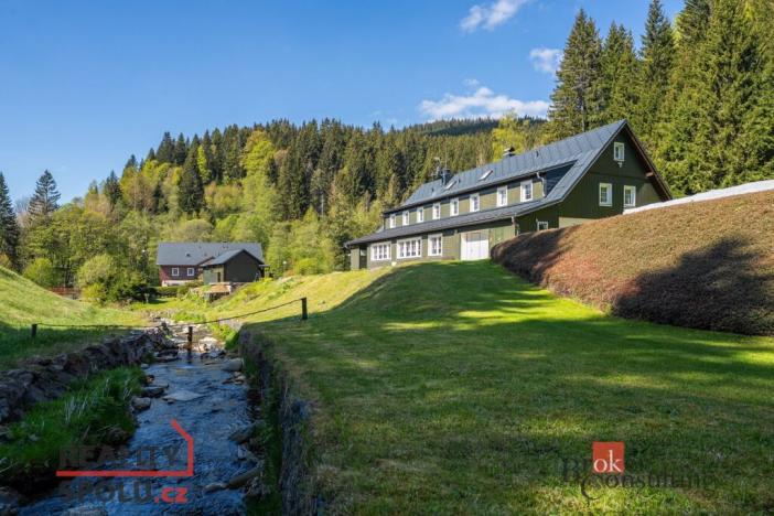 Prodej ubytování, Malá Úpa - Dolní Malá Úpa, 528 m2