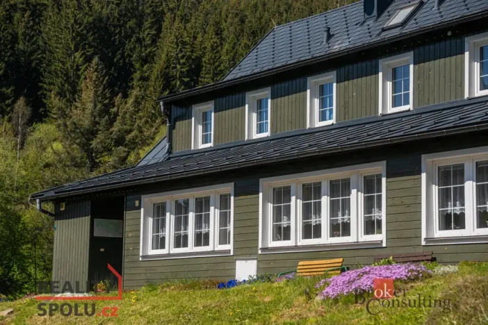 Prodej ubytování, Malá Úpa - Dolní Malá Úpa, 528 m2