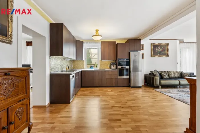 Prodej rodinného domu, Kyselka - Radošov, 263 m2