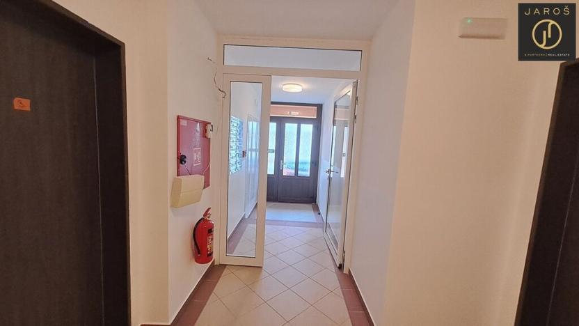 Prodej bytu 3+kk, Karlovy Vary, U Trati, 86 m2