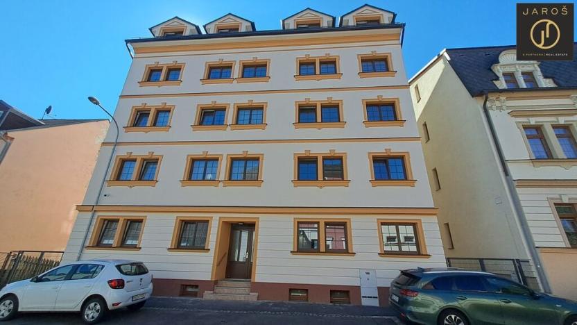 Prodej bytu 3+kk, Karlovy Vary, U Trati, 76 m2
