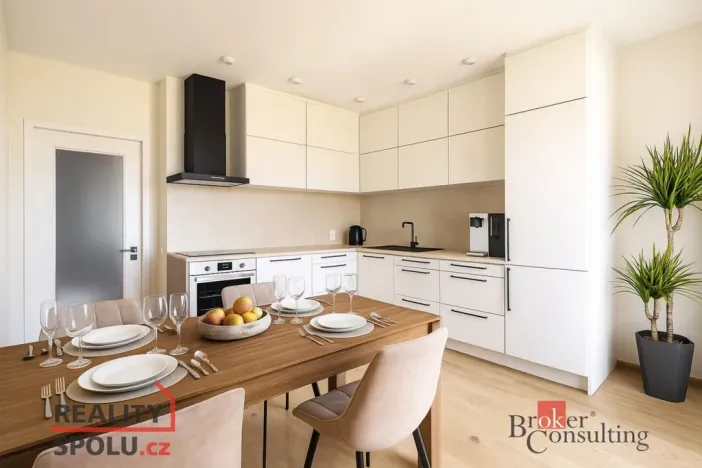 Prodej bytu 3+1, Nemanice, 65 m2