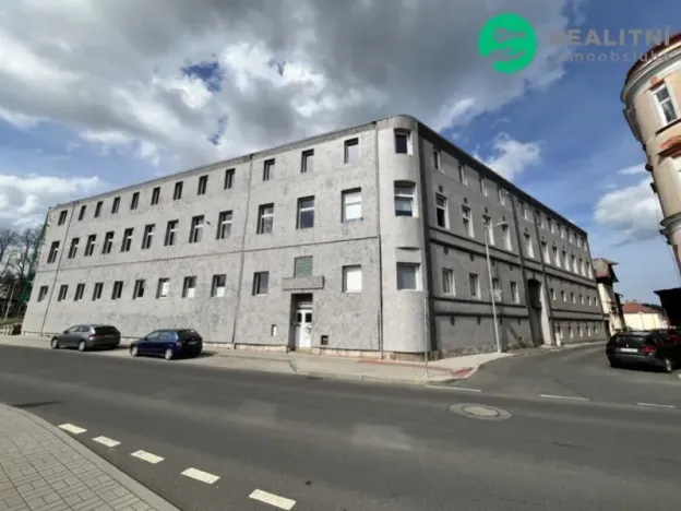 Pronájem skladu, Aš, Okružní, 3800 m2