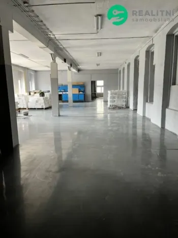 Pronájem skladu, Aš, Okružní, 3800 m2