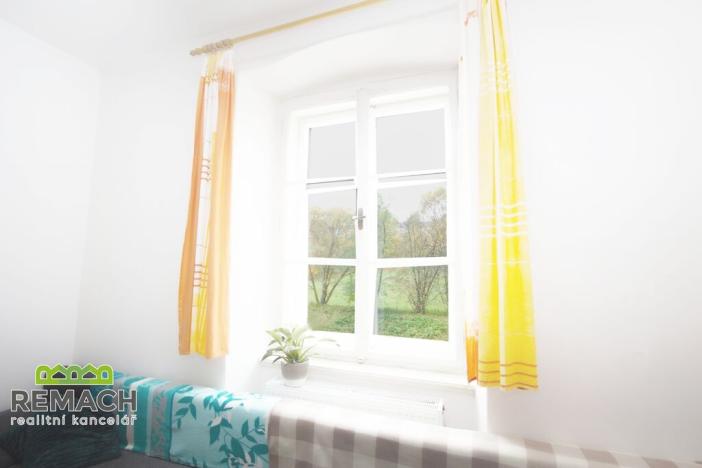 Pronájem bytu 2+kk, Kuks, 70 m2