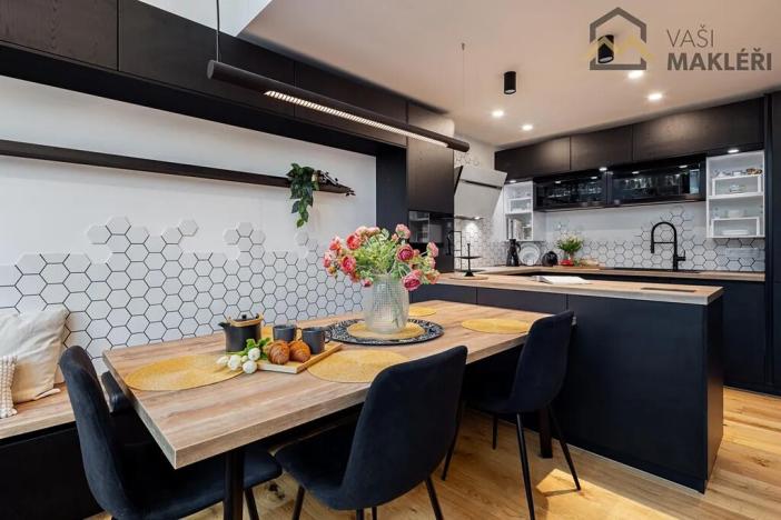 Prodej bytu 4+kk, Praha - Košíře, Naskové, 151 m2