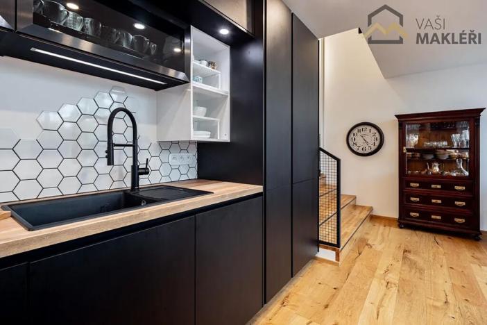 Prodej bytu 4+kk, Praha - Košíře, Naskové, 151 m2