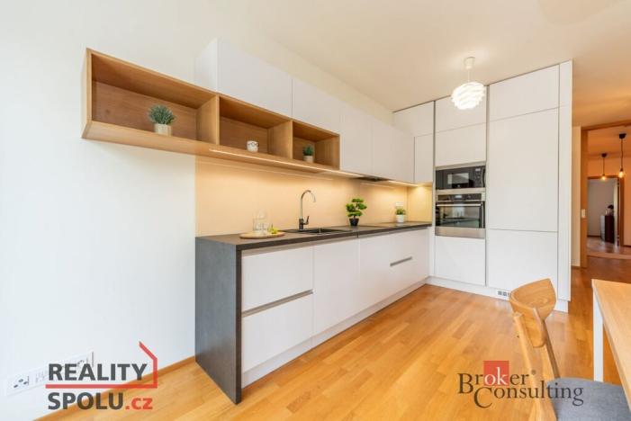 Pronájem bytu 3+kk, Praha - Karlín, Za Karlínským přístavem, 93 m2