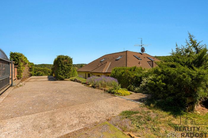 Prodej rodinného domu, Králův Dvůr - Křižatky, 240 m2