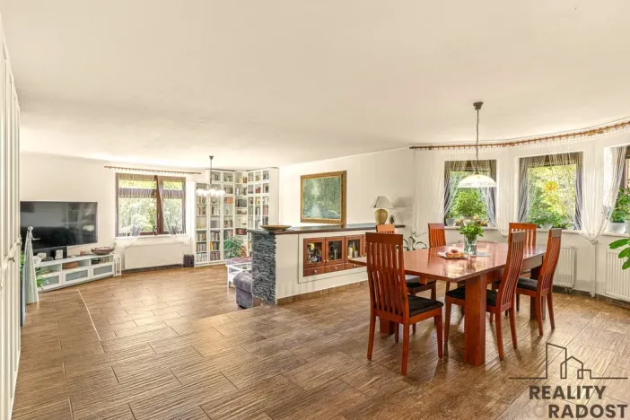 Prodej rodinného domu, Králův Dvůr - Křižatky, 240 m2