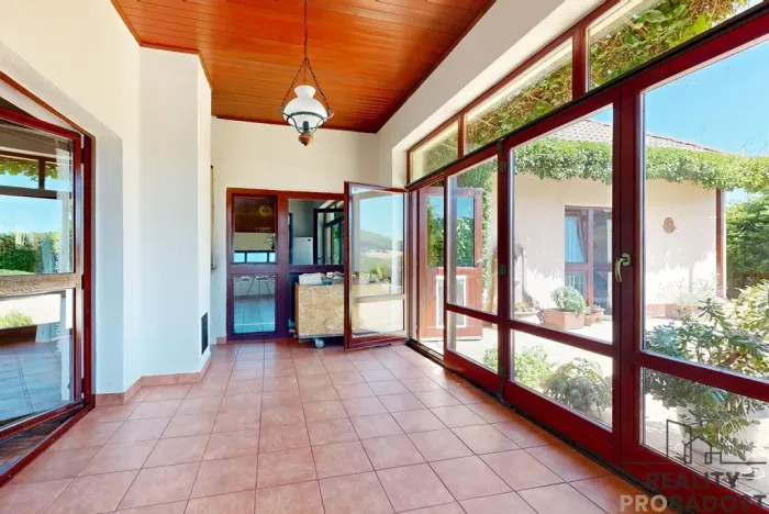 Prodej rodinného domu, Králův Dvůr - Křižatky, 240 m2