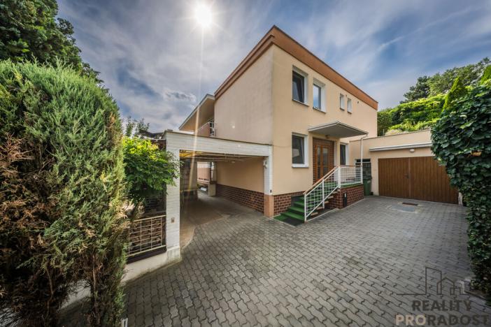 Prodej rodinného domu, Bzenec, Slunečná, 420 m2