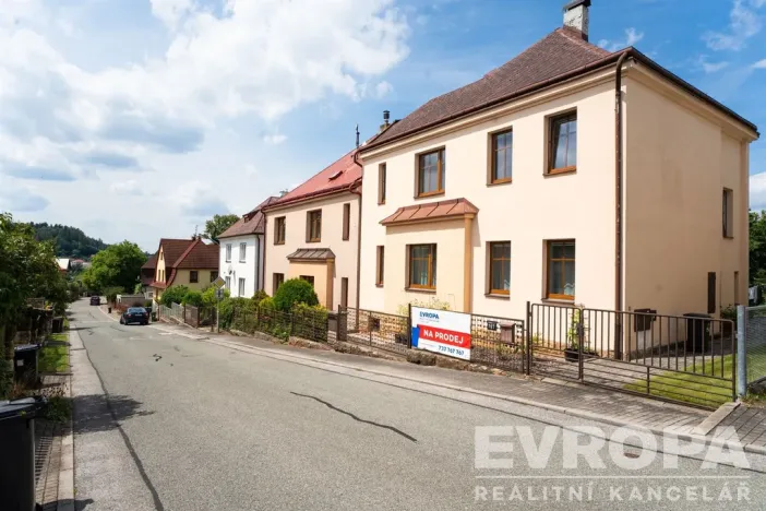 Prodej rodinného domu, Trutnov - Kryblice, Zahradní Město, 270 m2