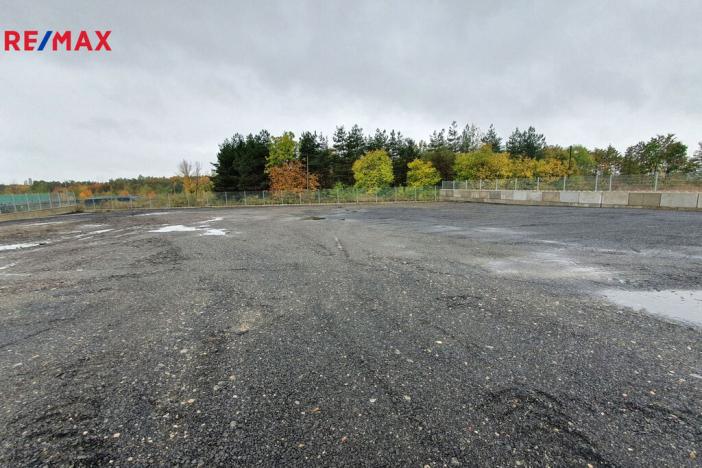 Pronájem pozemku, Praha, 2719 m2