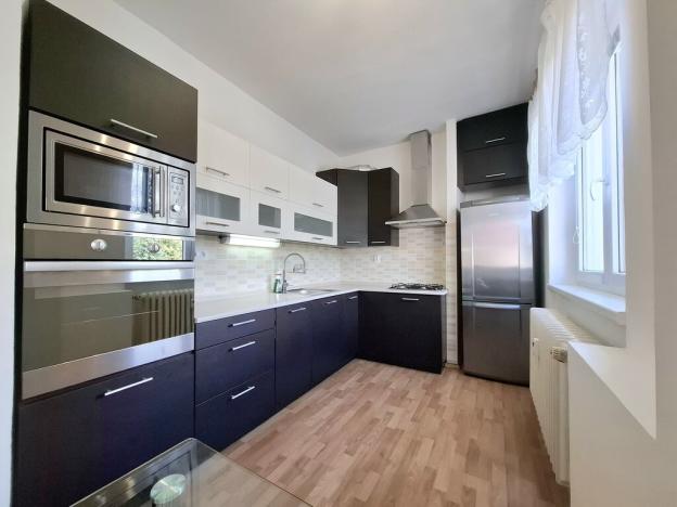 Pronájem bytu 2+kk, Trutnov - Střední Předměstí, Procházkova, 54 m2