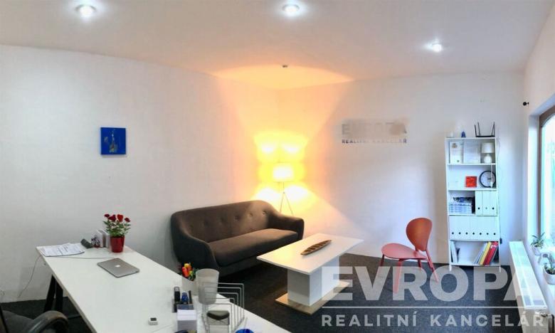 Pronájem kanceláře, Český Brod, náměstí Husovo, 30 m2