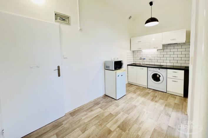 Prodej bytu 2+kk, Králův Dvůr, Plzeňská, 33 m2