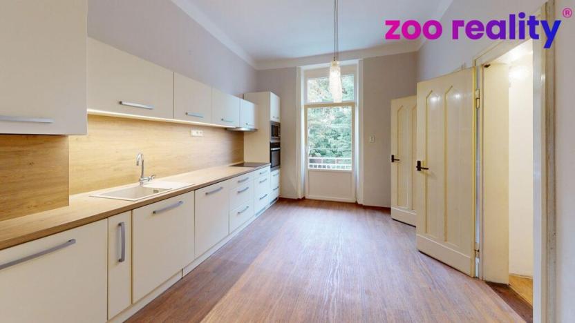 Prodej bytu 4+1, Teplice, Duchcovská, 140 m2