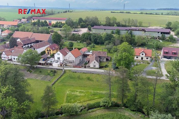 Prodej rodinného domu, Číčovice, 201 m2