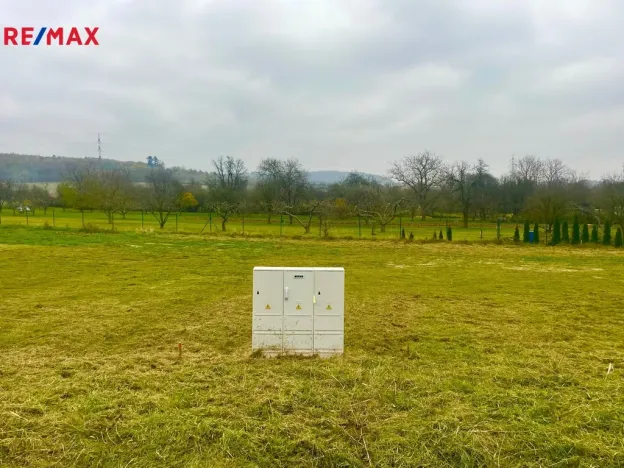 Prodej pozemku pro bydlení, Lazníky, 577 m2