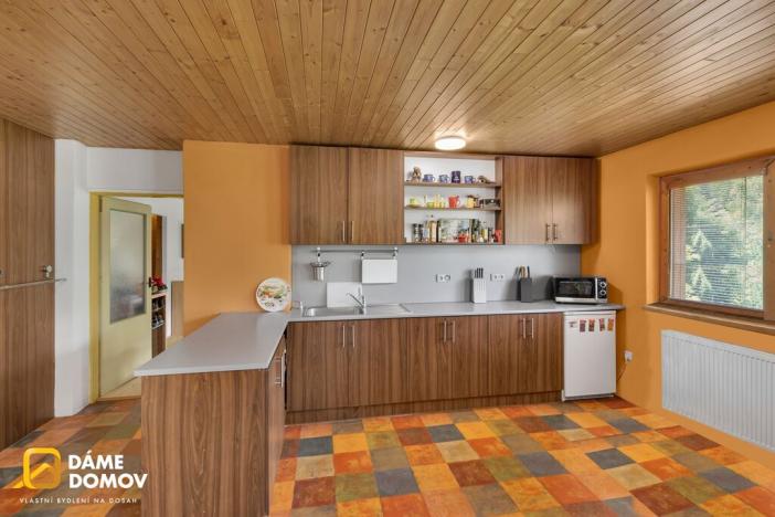 Prodej rodinného domu, Vsetín, Semetín, 324 m2