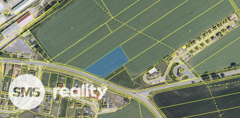 Prodej komerčního pozemku, Milovice, 2589 m2