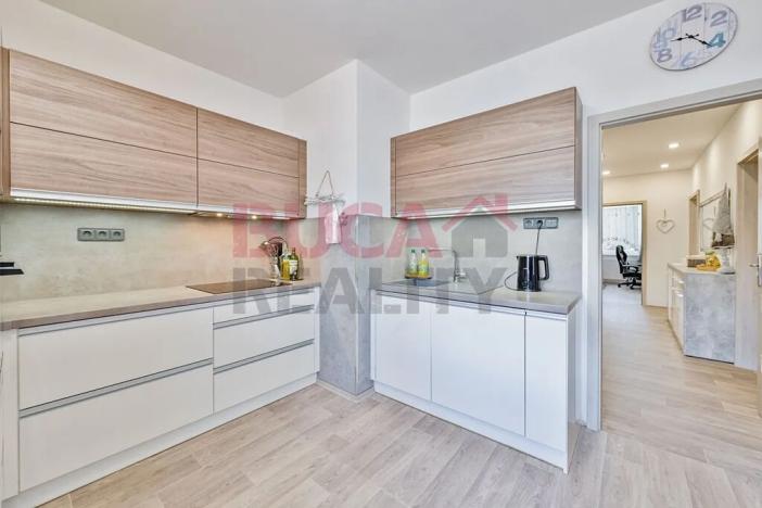 Prodej bytu 5+1, Kaplice, Míru, 94 m2