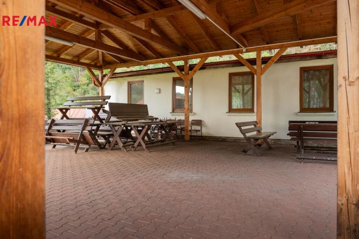 Prodej komerčního pozemku, Podhradí nad Dyjí, 7022 m2